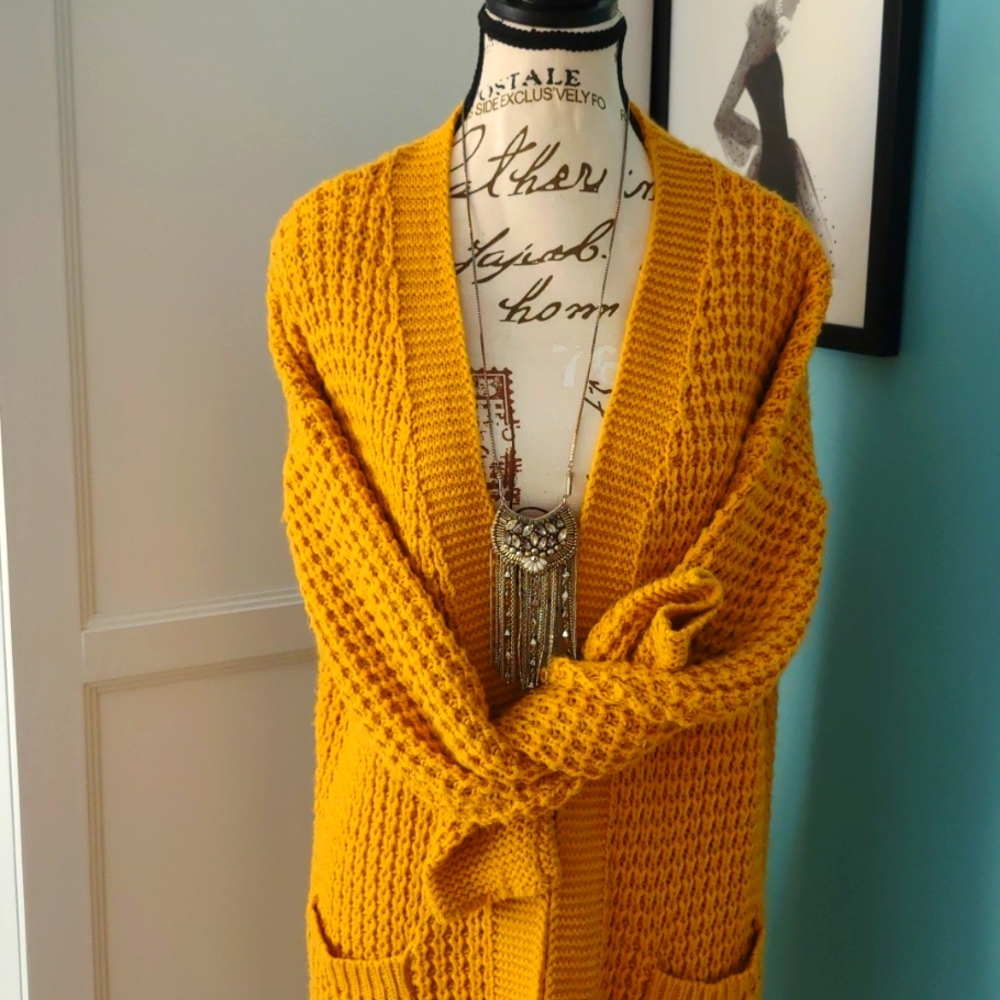 Long oversized cardigan - Size small